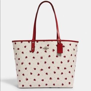 COACH TOTE BAG  WITH LADYBUG PRINT NWT
